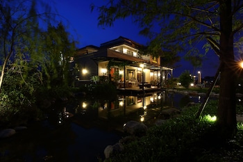 the wonderland bandb