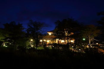 the wonderland bandb