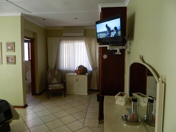 Birdcage B And B,Durban>>Amanzimtoti,3 star