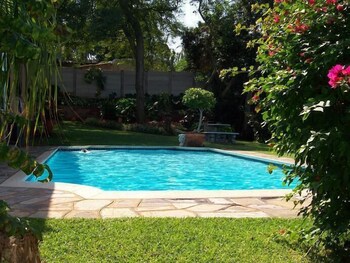 Birdcage B And B,Durban>>Amanzimtoti,3 star