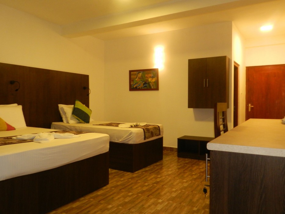 eeescart family resort