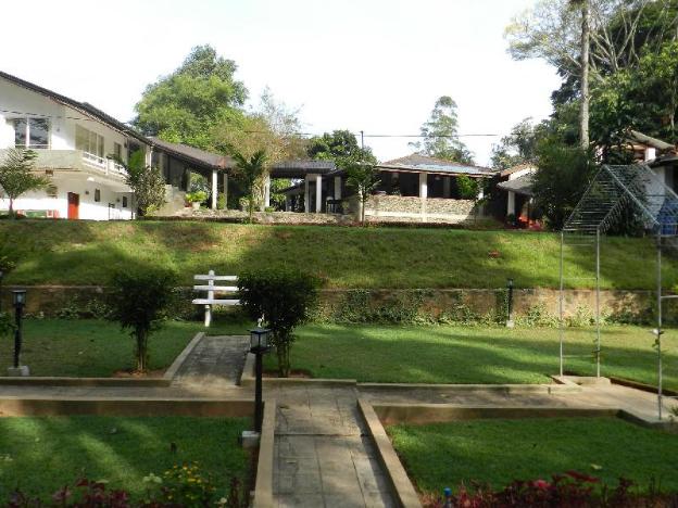 eeescart family resort