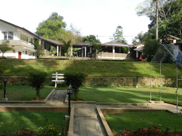 eeescart family resort