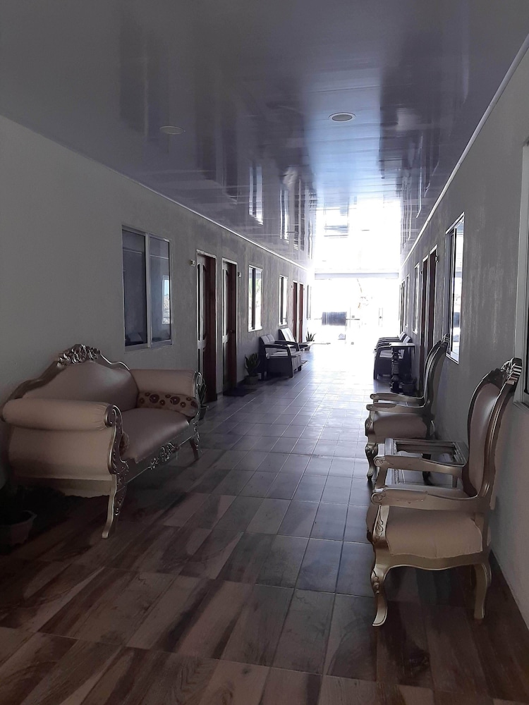 hotel sunset beach