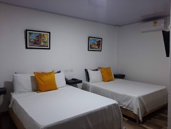 hotel sunset beach