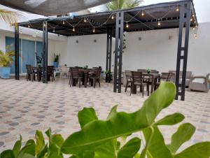 hotel sunset beach