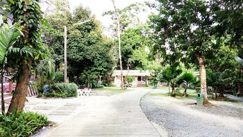 Baan Suan Chong Khao Resort,Nakhon Si Thammarat>>Lan Saka,3 star