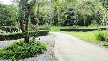 Baan Suan Chong Khao Resort,Nakhon Si Thammarat>>Lan Saka,3 star