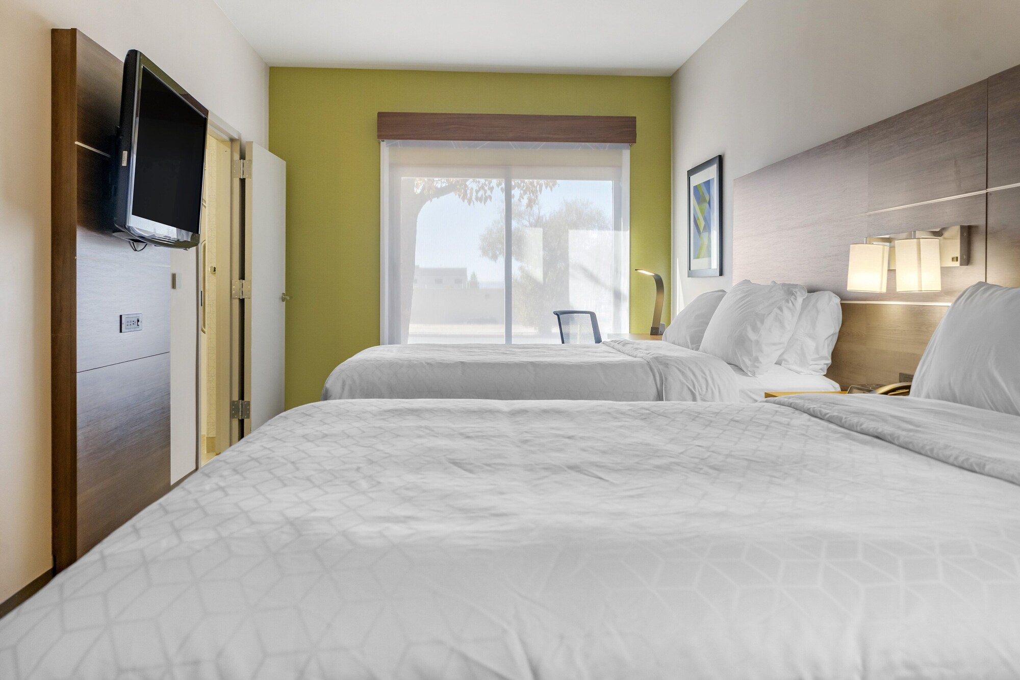 holiday inn express hotel and suites albuquerque midtown by ihg