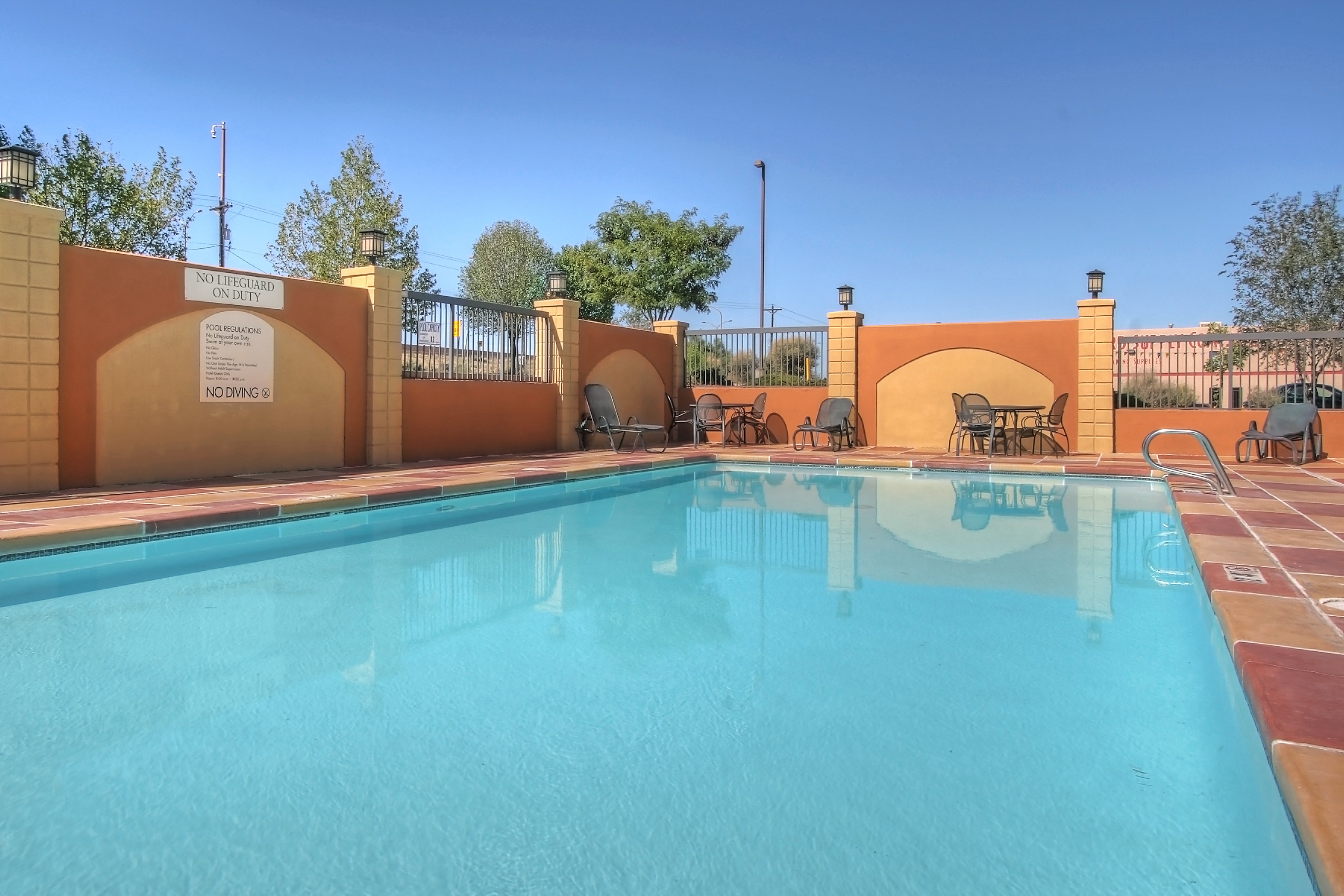 holiday inn express hotel and suites albuquerque midtown by ihg