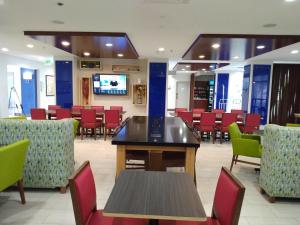 holiday inn express hotel and suites albuquerque midtown by ihg
