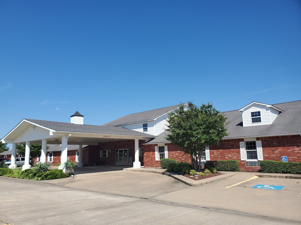 candlelight inn and suites hwy 69 near mcalester