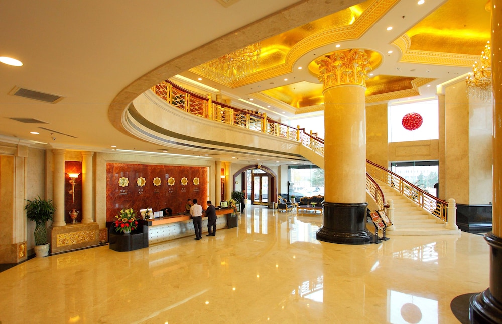 enrichee gloria plaza hotel qingdao