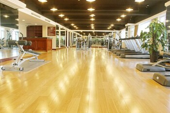 enrichee gloria plaza hotel qingdao