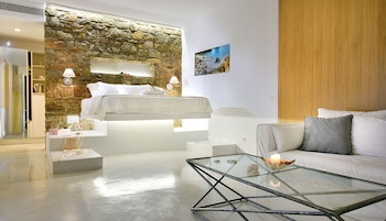 mykonos pantheon