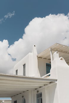 mykonos pantheon