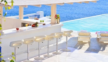 mykonos pantheon