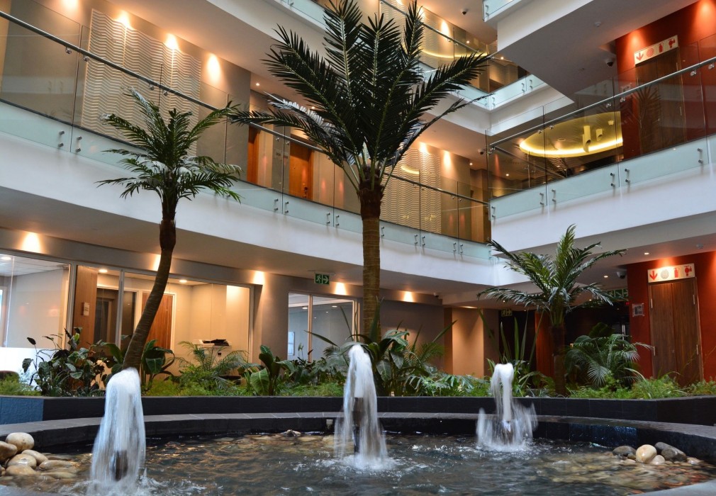 ubumwe grande hotel
