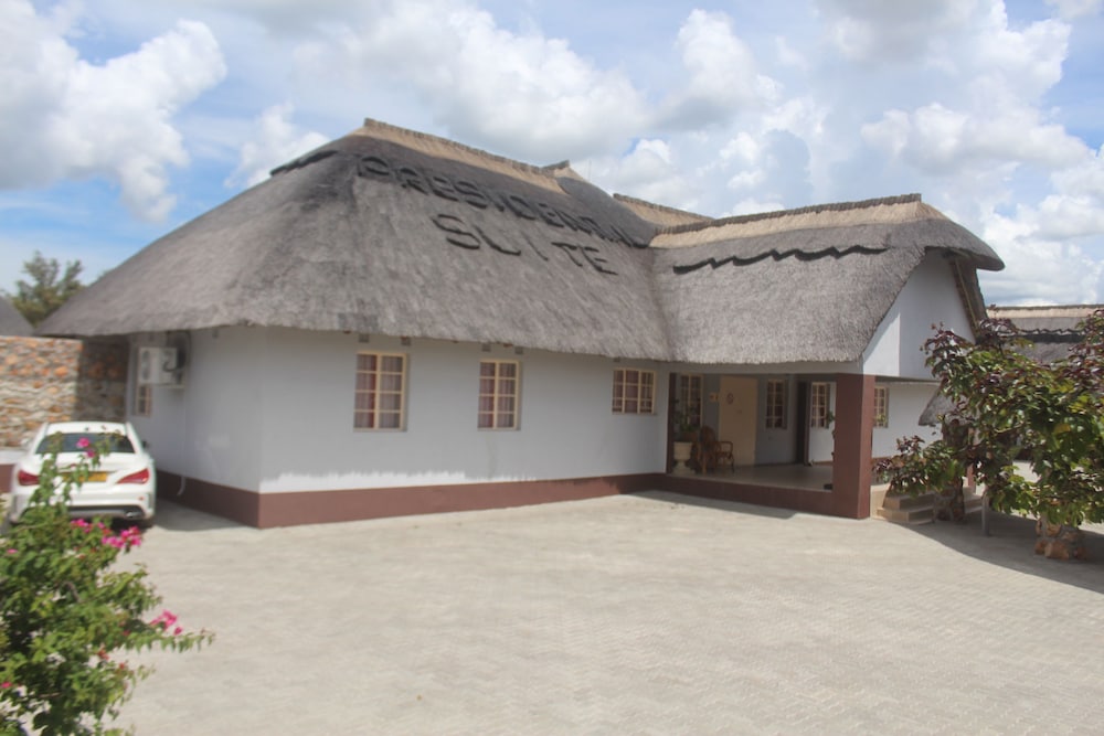 pelican lodge and camping