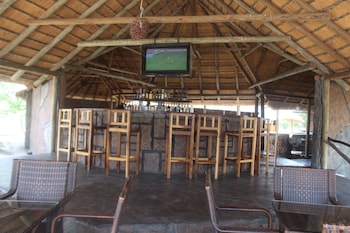 pelican lodge and camping