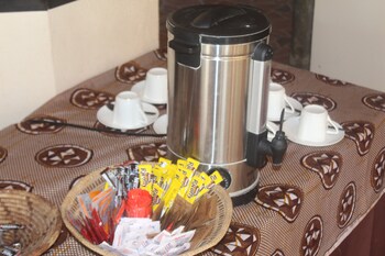 pelican lodge and camping