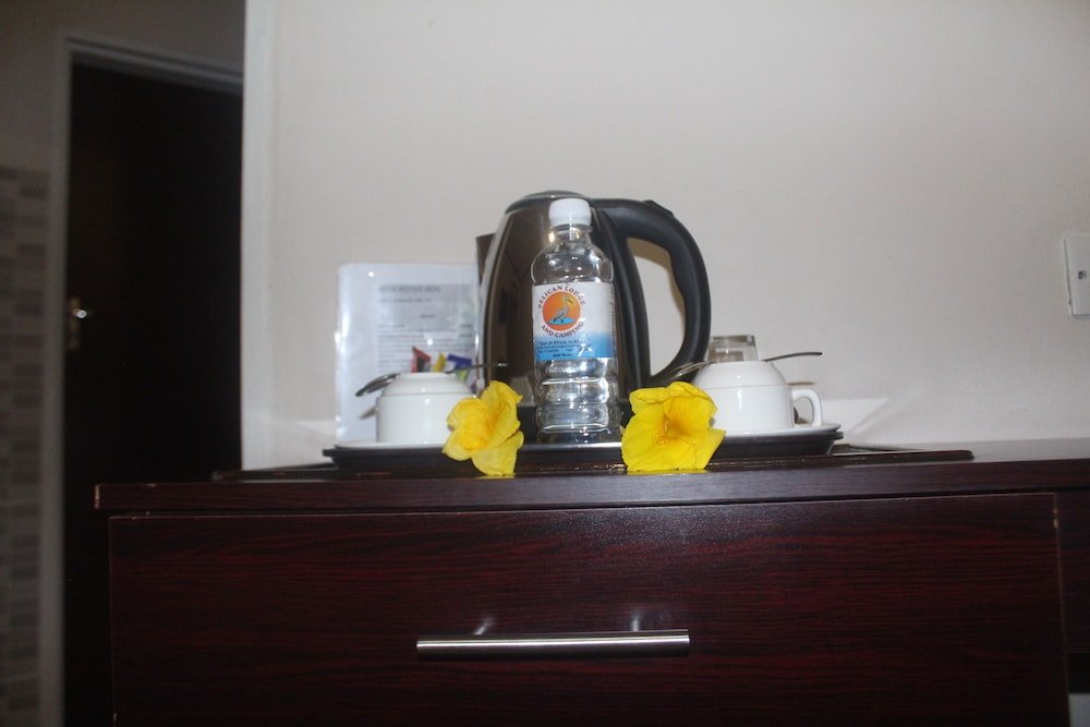 pelican lodge and camping