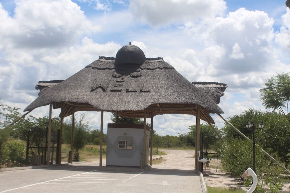 pelican lodge and camping