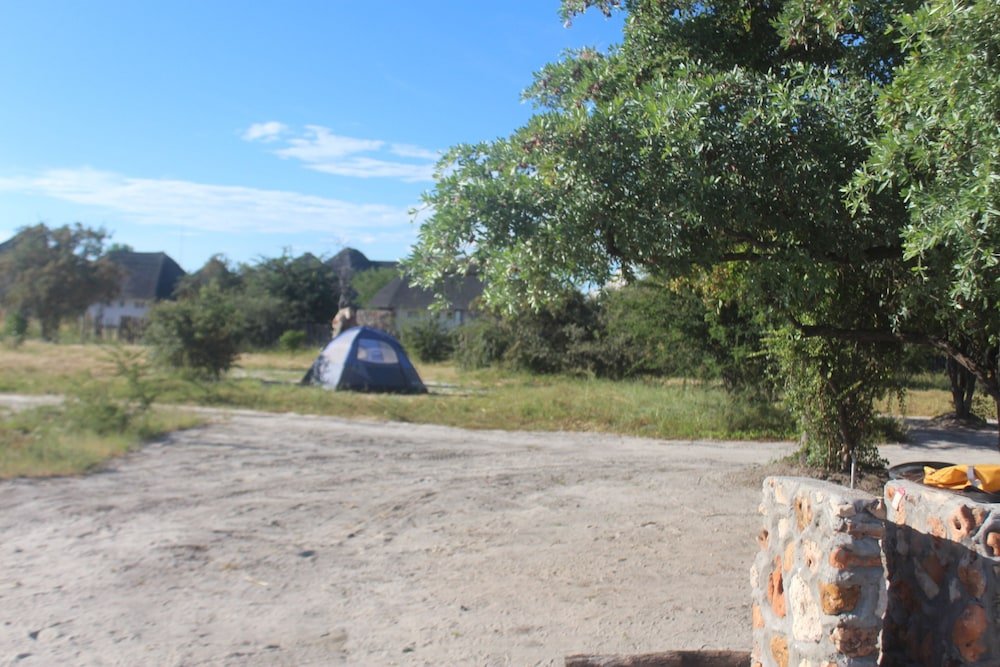 pelican lodge and camping