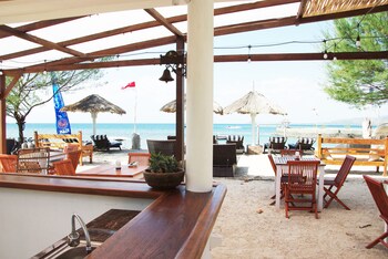 the high dive gili gede