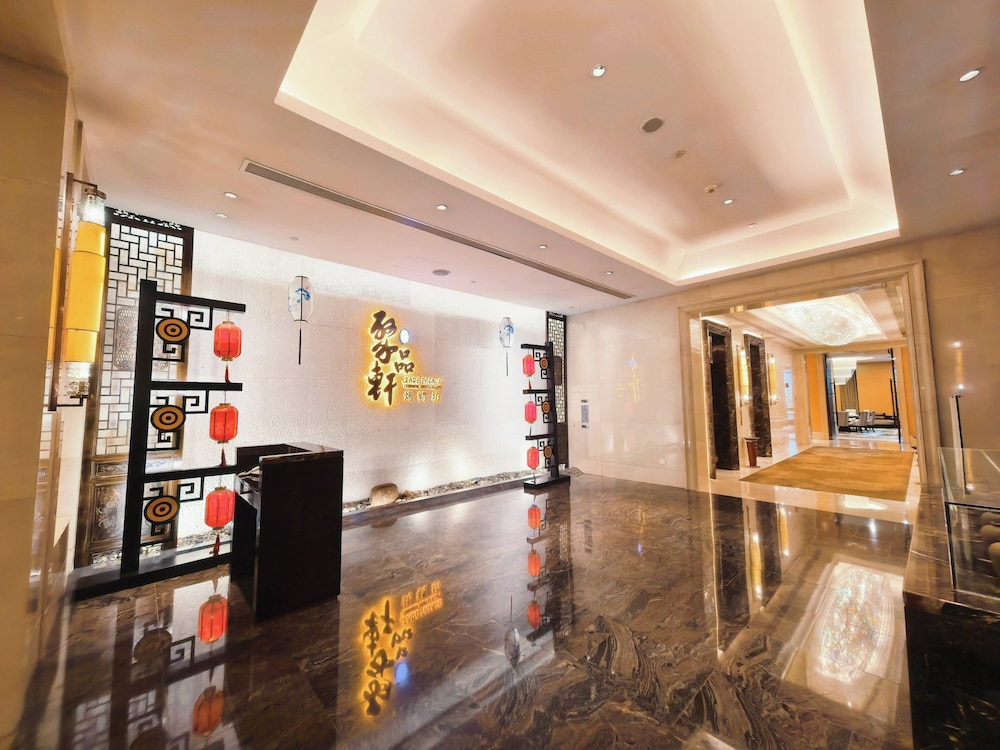 crowne plaza yichang by ihg