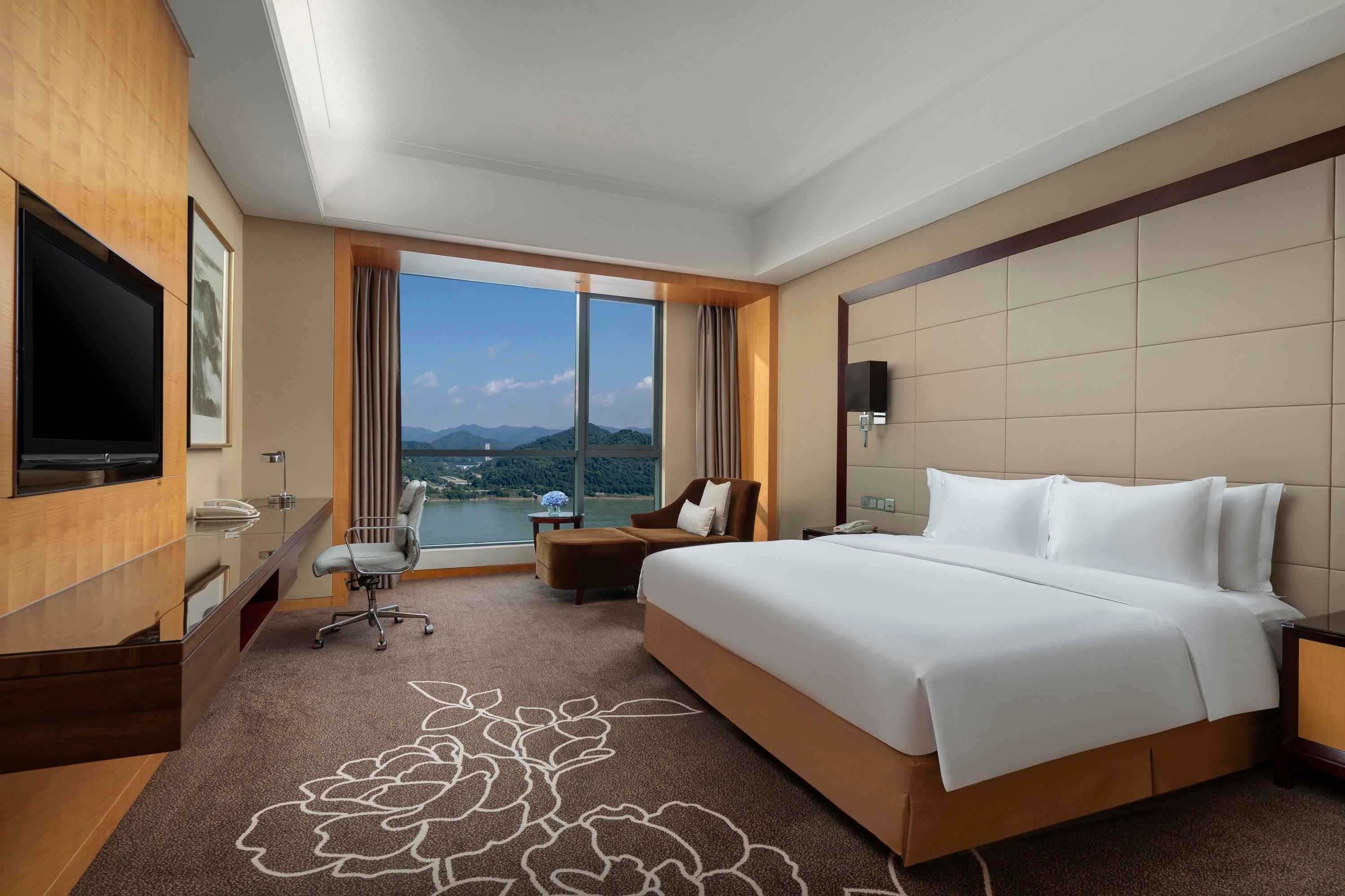 crowne plaza yichang by ihg