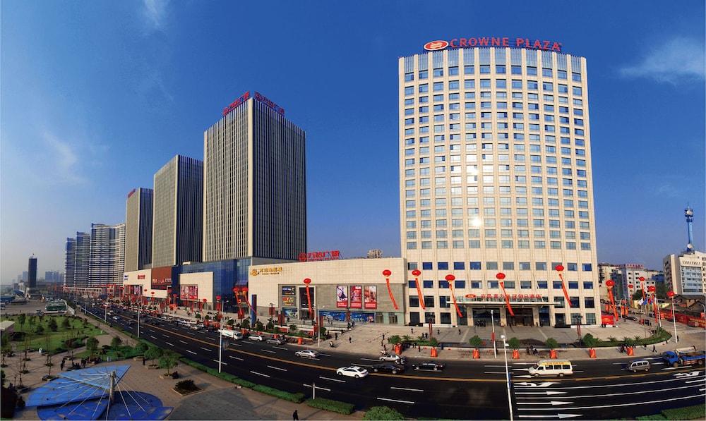 crowne plaza yichang by ihg