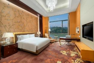 crowne plaza yichang by ihg