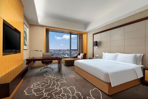 crowne plaza yichang by ihg