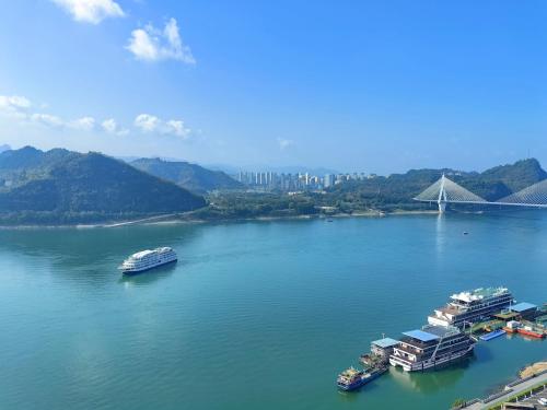 crowne plaza yichang by ihg