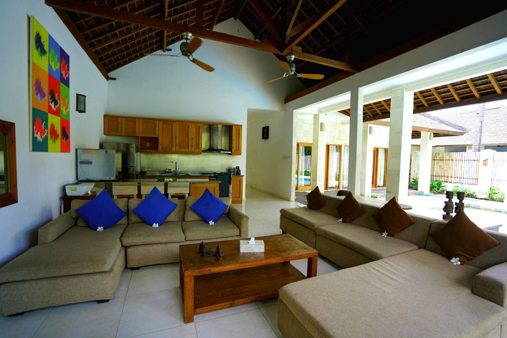 gili luxury villa