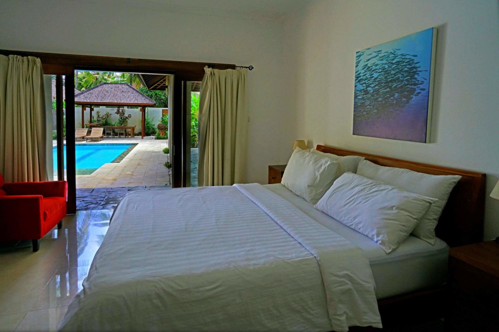 gili luxury villa