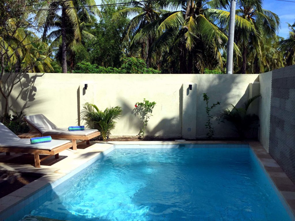 gili luxury villa