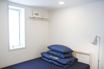 seoul dalbit dongdaemun guesthouse