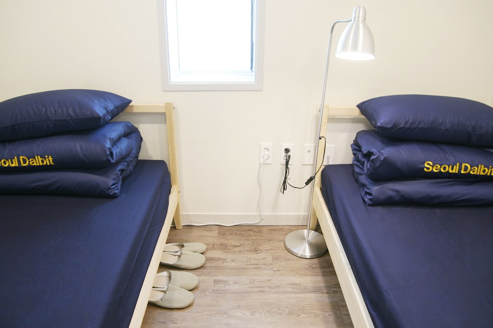 seoul dalbit dongdaemun guesthouse