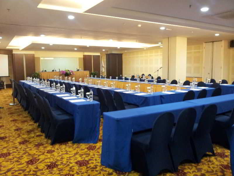 great western resort serpong hotel and convention center