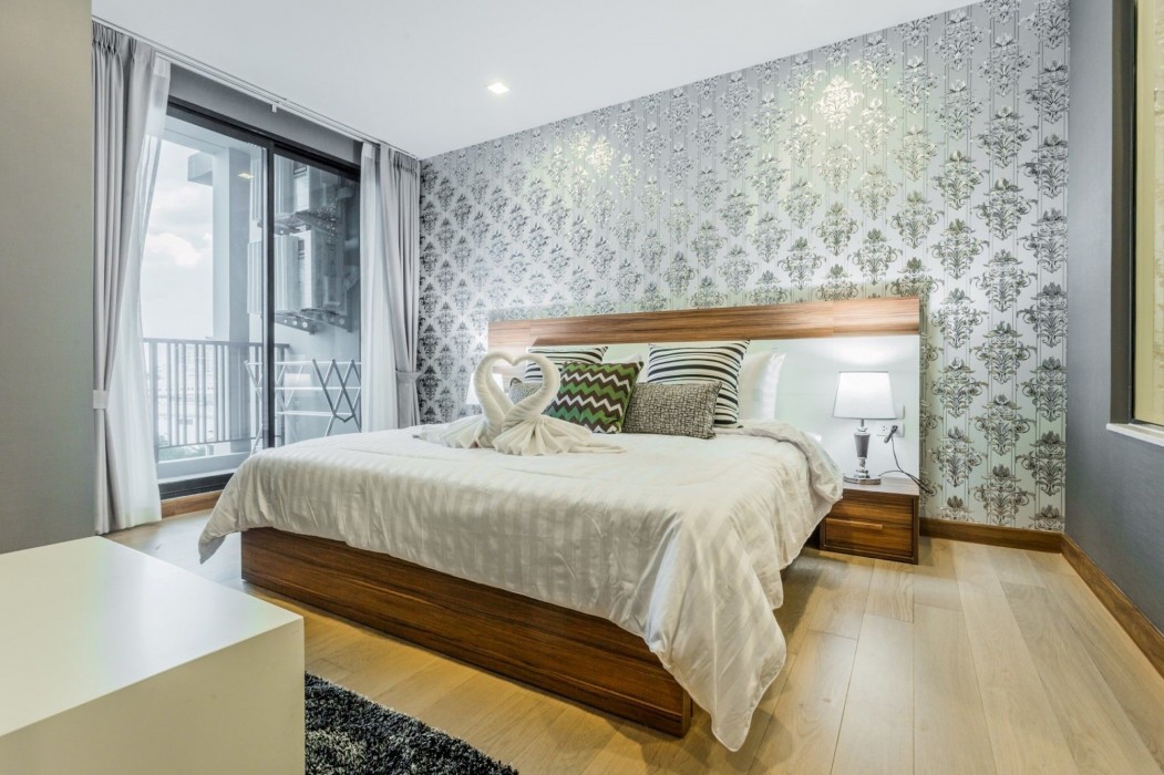 hic at night bazaar 721