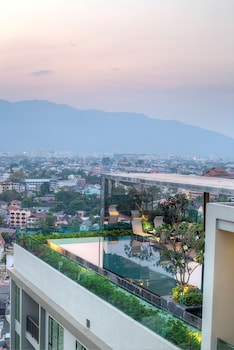 hic at night bazaar 721