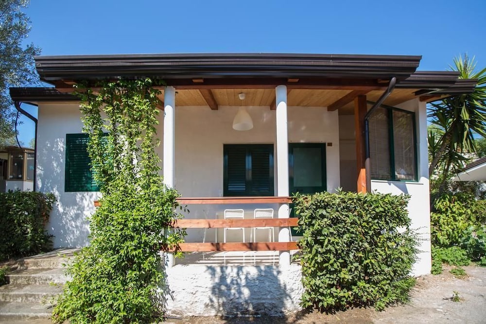 camping village paestum