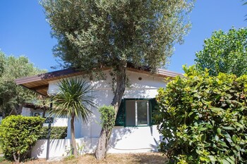 camping village paestum