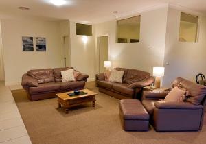 austral place 88 via merri river