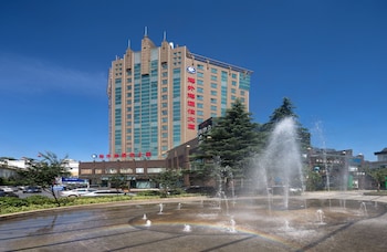 hangzhou haiwaihai communication hotel