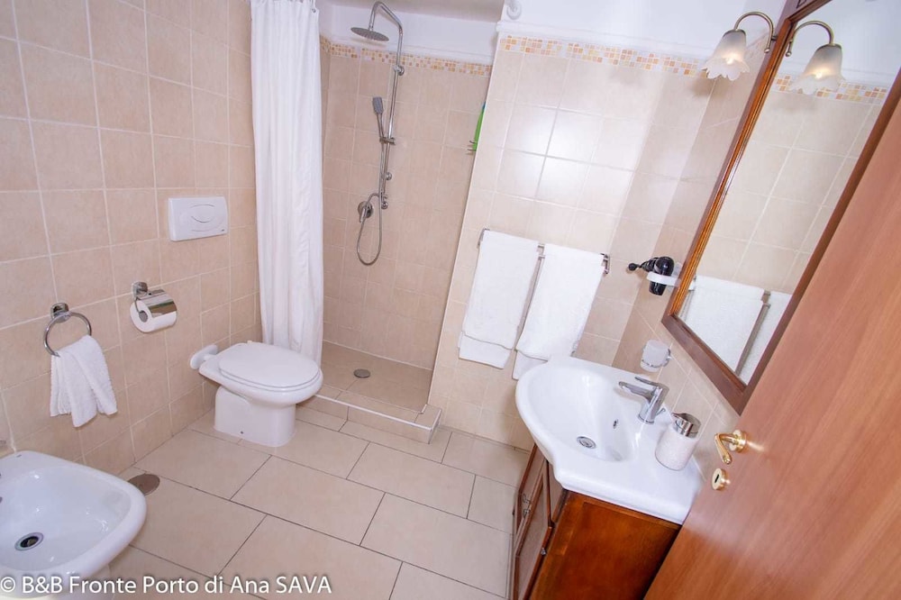 port view guest house