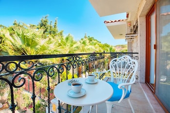 alacati private hotel