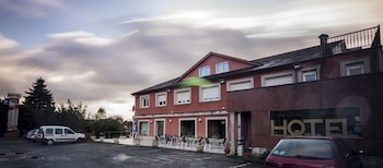 Santa Cruz Hotel,Oroso>>Ordes,1 star